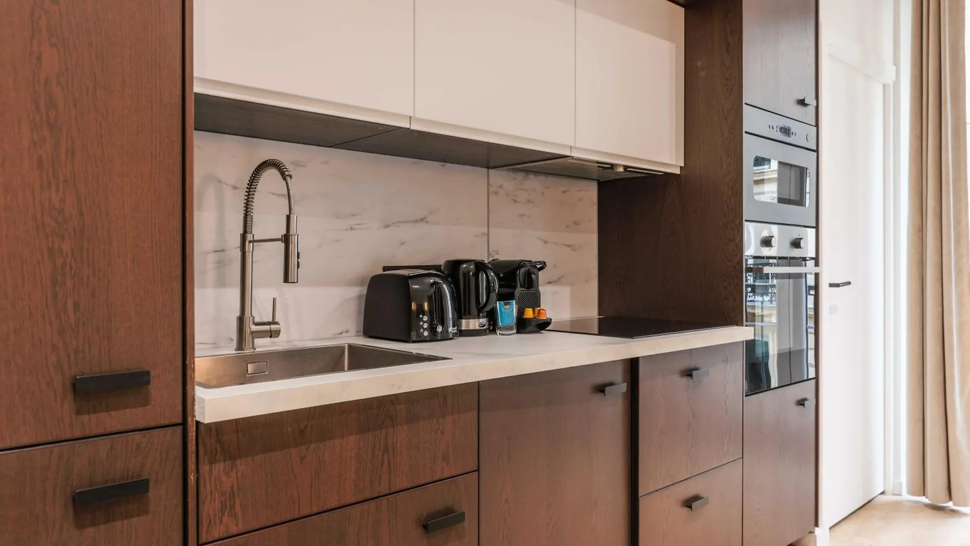 Perfect For Exploring - 2Br-6P - Center Of Paris Apartment